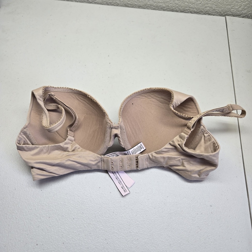 Victoria's Secret Beige Bra - Picture 9 of 10